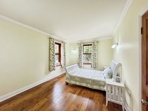 Photo 9- click for photo gallery